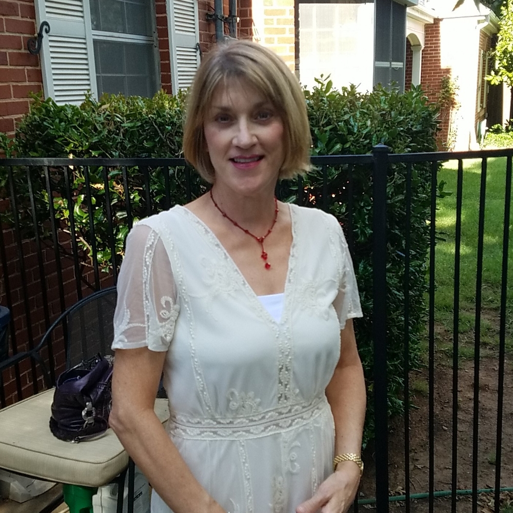 COPY - Meet your Posher, Pam